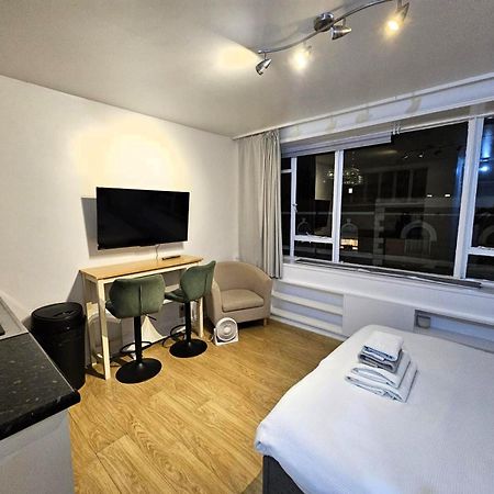 Modern Studio Flat. Central London. Zone 1. Luaran gambar